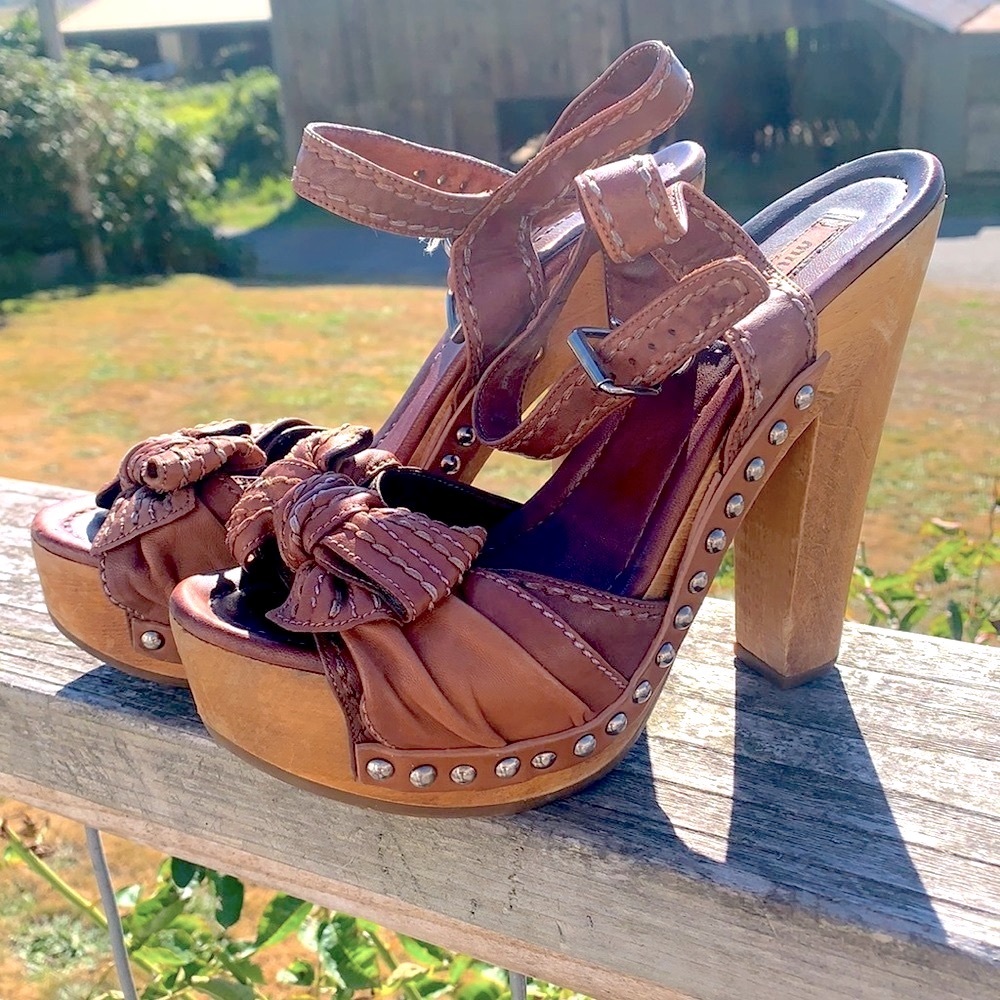 MIU MIU Prada Leather Wood Platform Maryjanes Pumps VTG